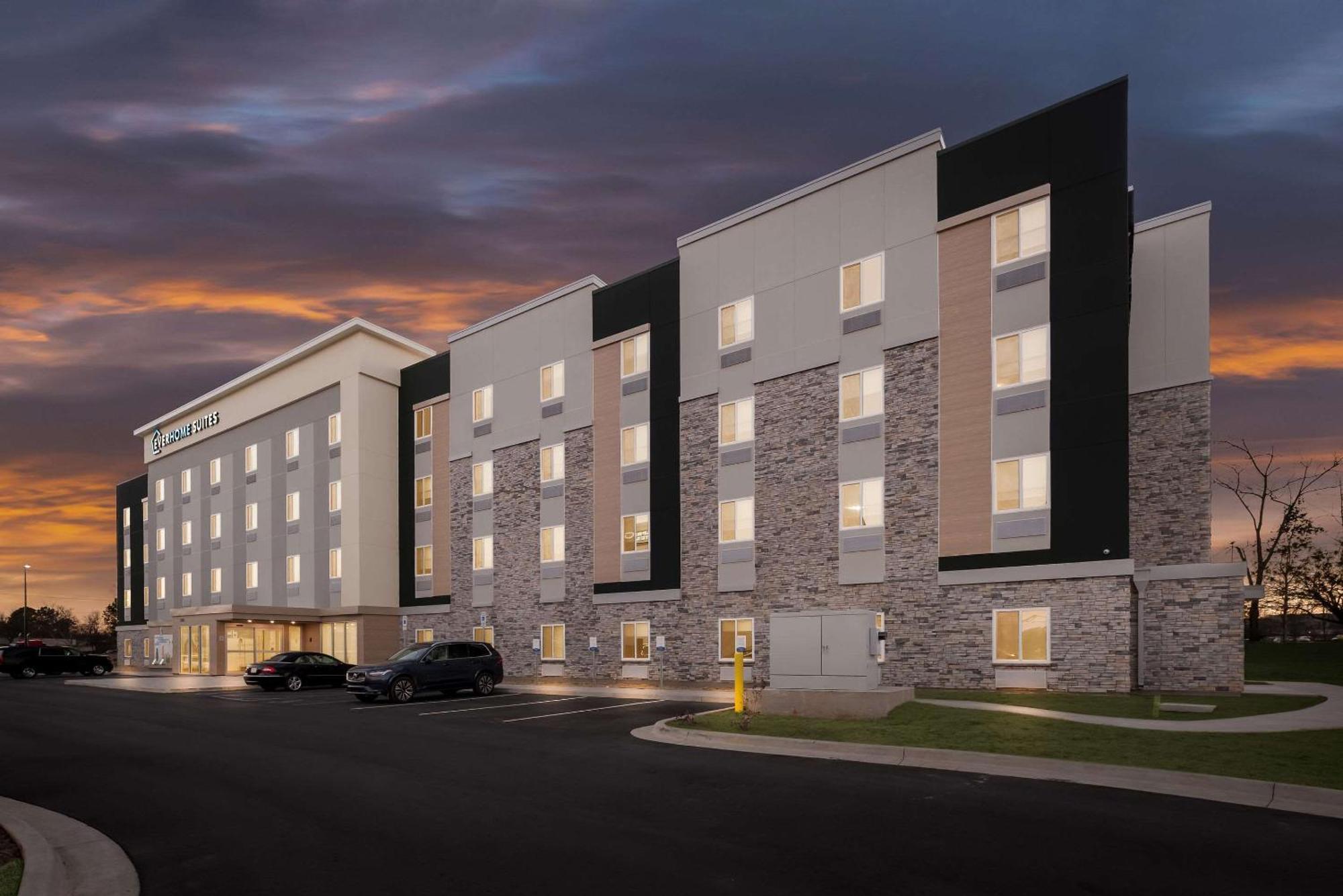 Everhome Suites Huntsville - Research Park Kültér fotó